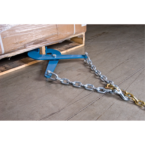 KLETON KH863 Pallet Puller, 16 lbs. Weight, 7" Jaw Opening, 5000 lbs. Pulling Capacity, 3" Jaw Height-(Each)