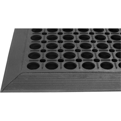 Edgewood Matting CBI220305 Competitor Series Mats, Slotted, 3' x 5' x 7/8", Black, Natural Rubber-(Each)