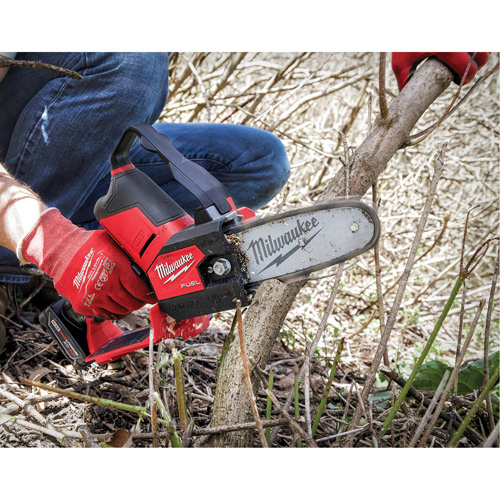 Milwaukee 2527-21 M12 Fuel™ Hatchet™ 6"" Pruning Saw Kit M12 Fuel™ Hatchet™ 6" Pruning Saw Kit - Each