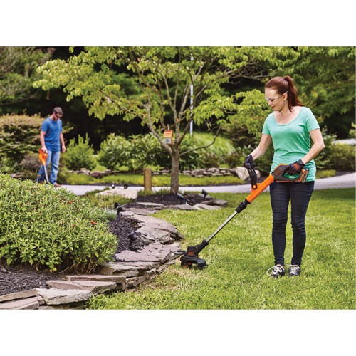 Black & Decker LST522-CA Max* Cordless 2-Speed String Trimmer/Edger Kit Max* Cordless 2-Speed String Trimmer/Edger Kit, 12", Battery Powered, 20 V - Each