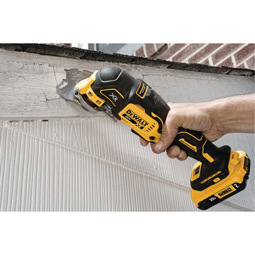 DEWALT  DCS356D1  XR<sup>?</sup> Brushless Cordless 3-Speed Oscillating Multi-Tool Kit, 20 V, Lithium-Ion - Each